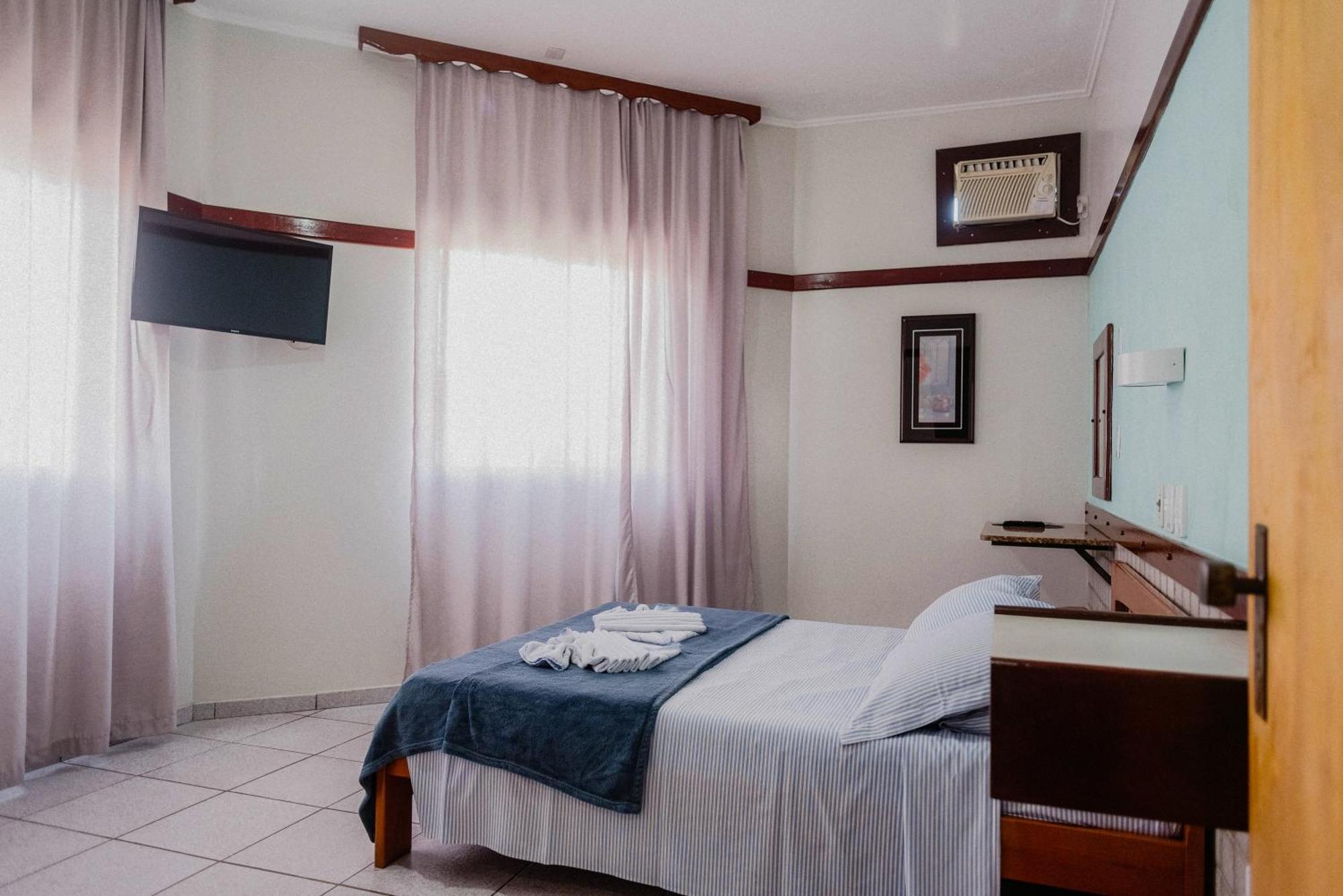 Hotel Sao Charbel Ubatuba Exteriör bild